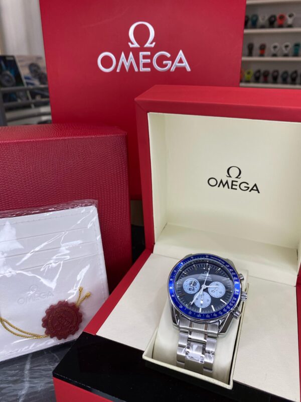 Omega AA+ Automático en caja - Image 2